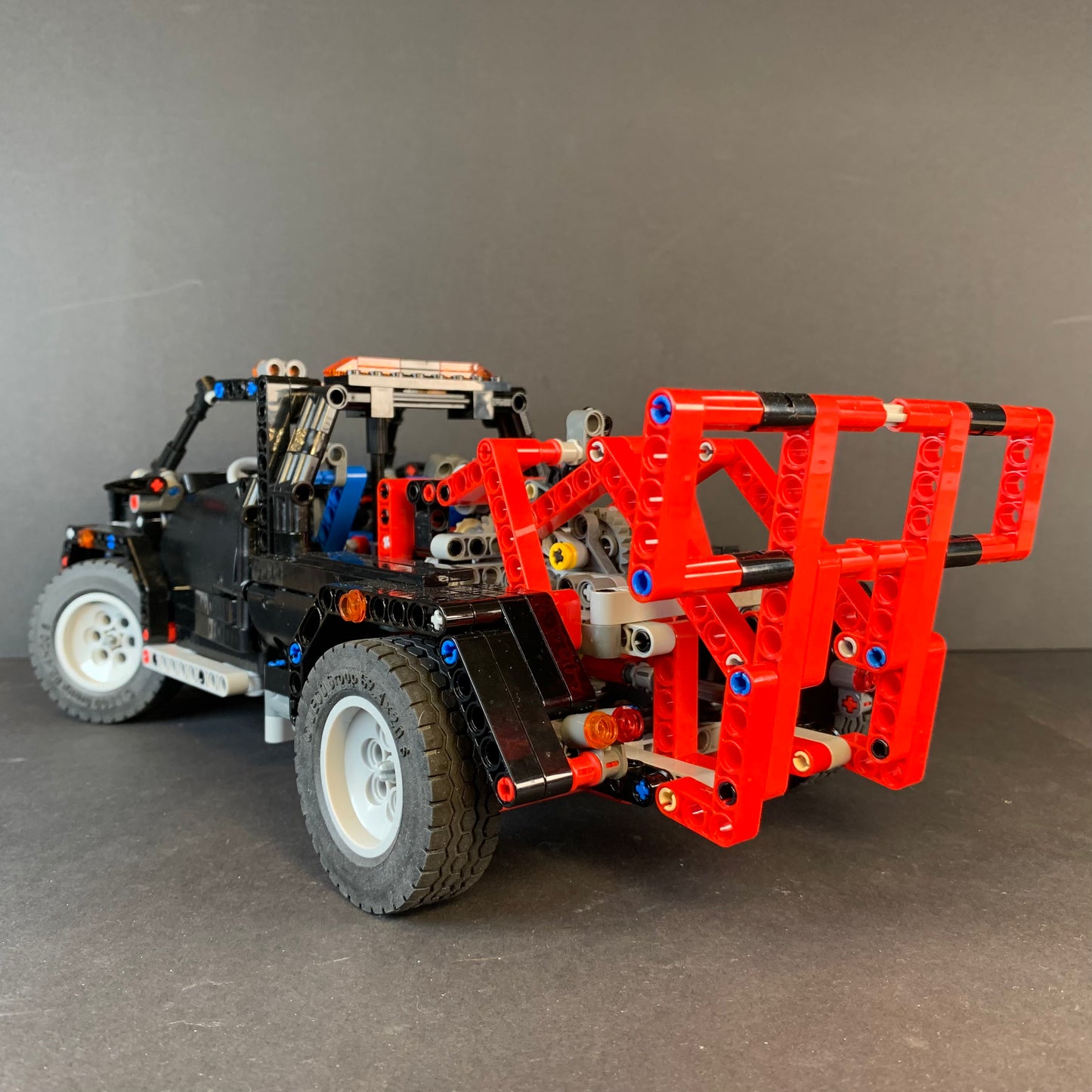 Lego Technic Pick-Up Tow Truck (9395)