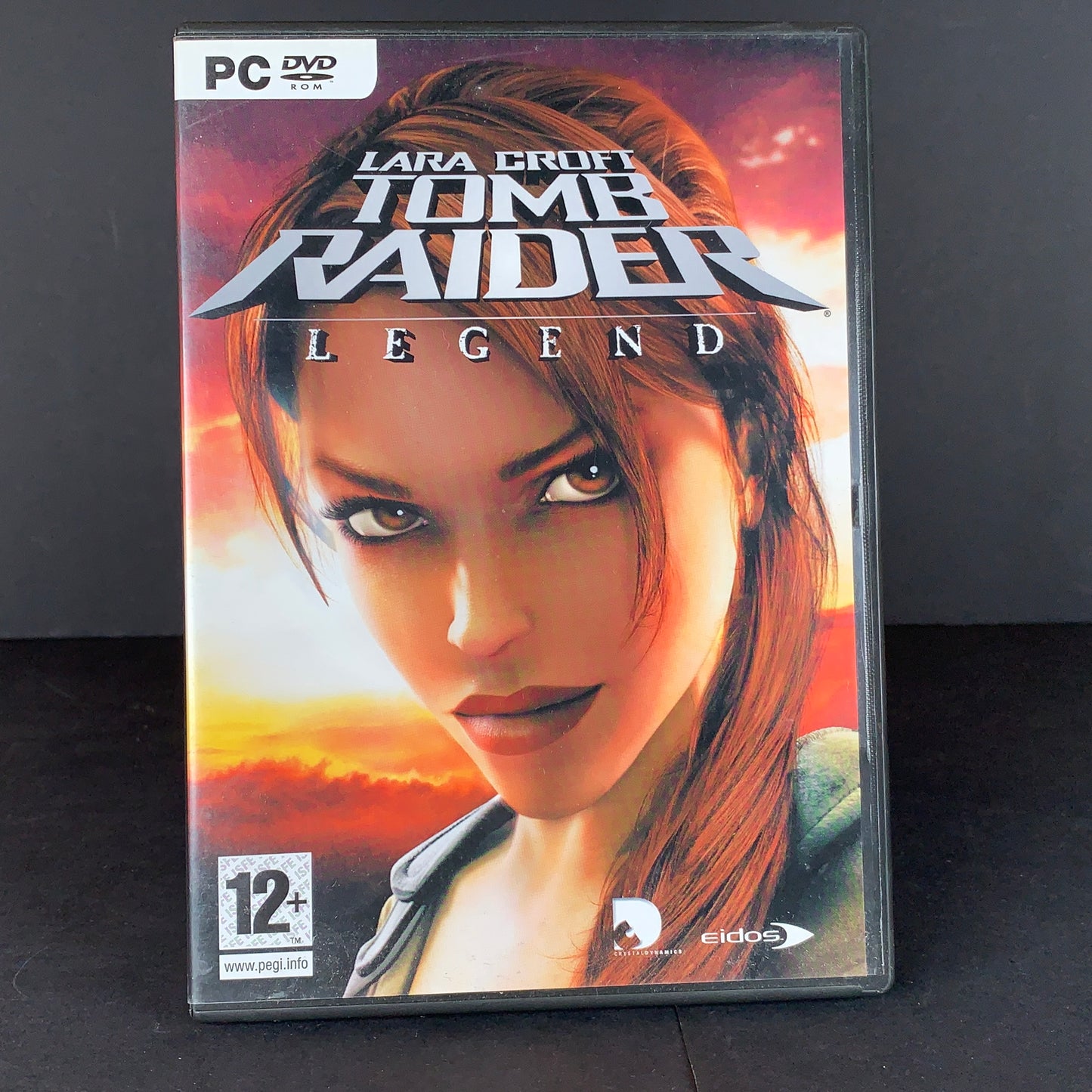 Lara Croft Tomb Raider Legend PC DVD ROM