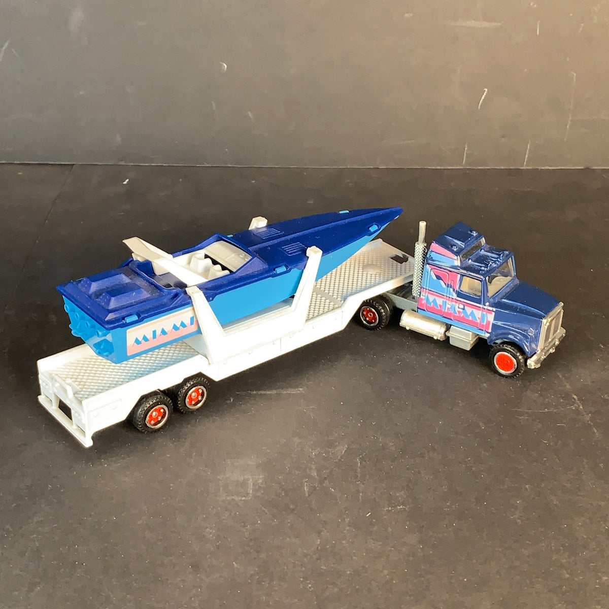Majorette 613 Super Movers Miami Vice