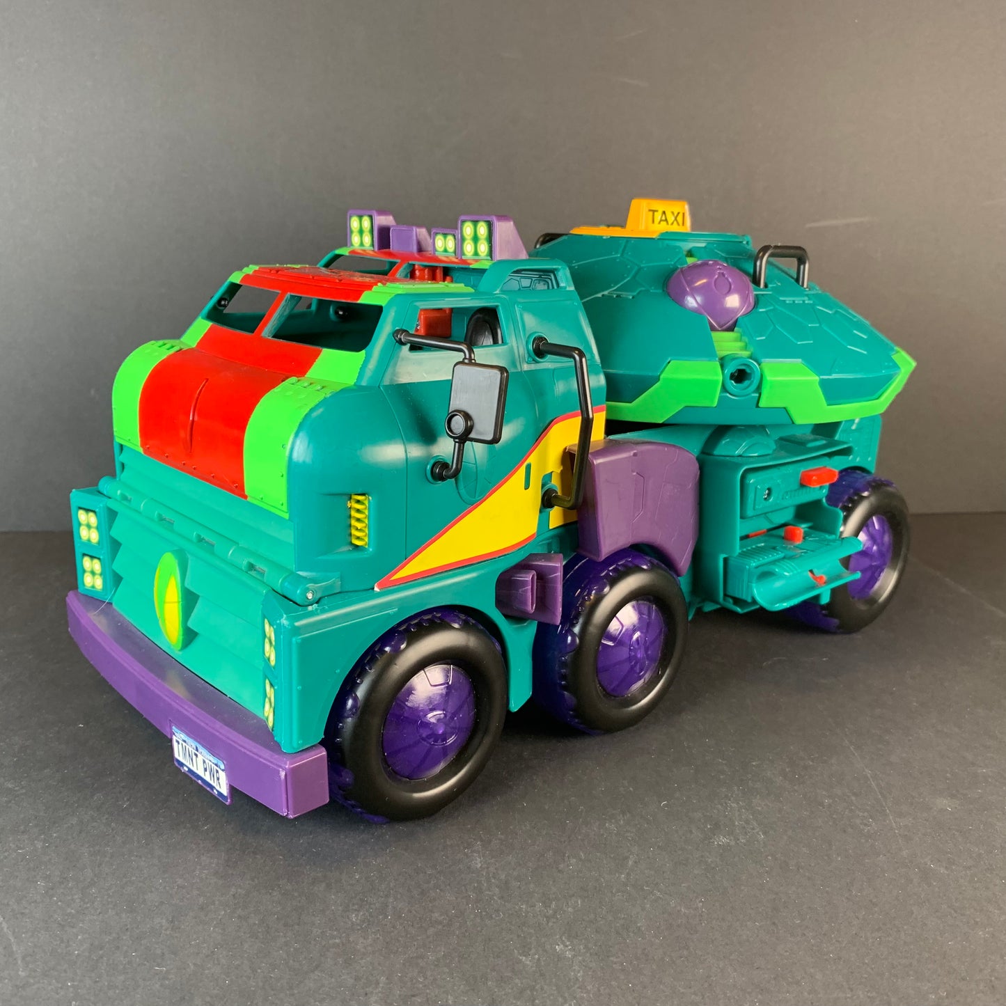 TMNT Turtle Tank & Shell Hog Motor Bikes (Rise Of The Teenage Mutant Ninja Turtles)