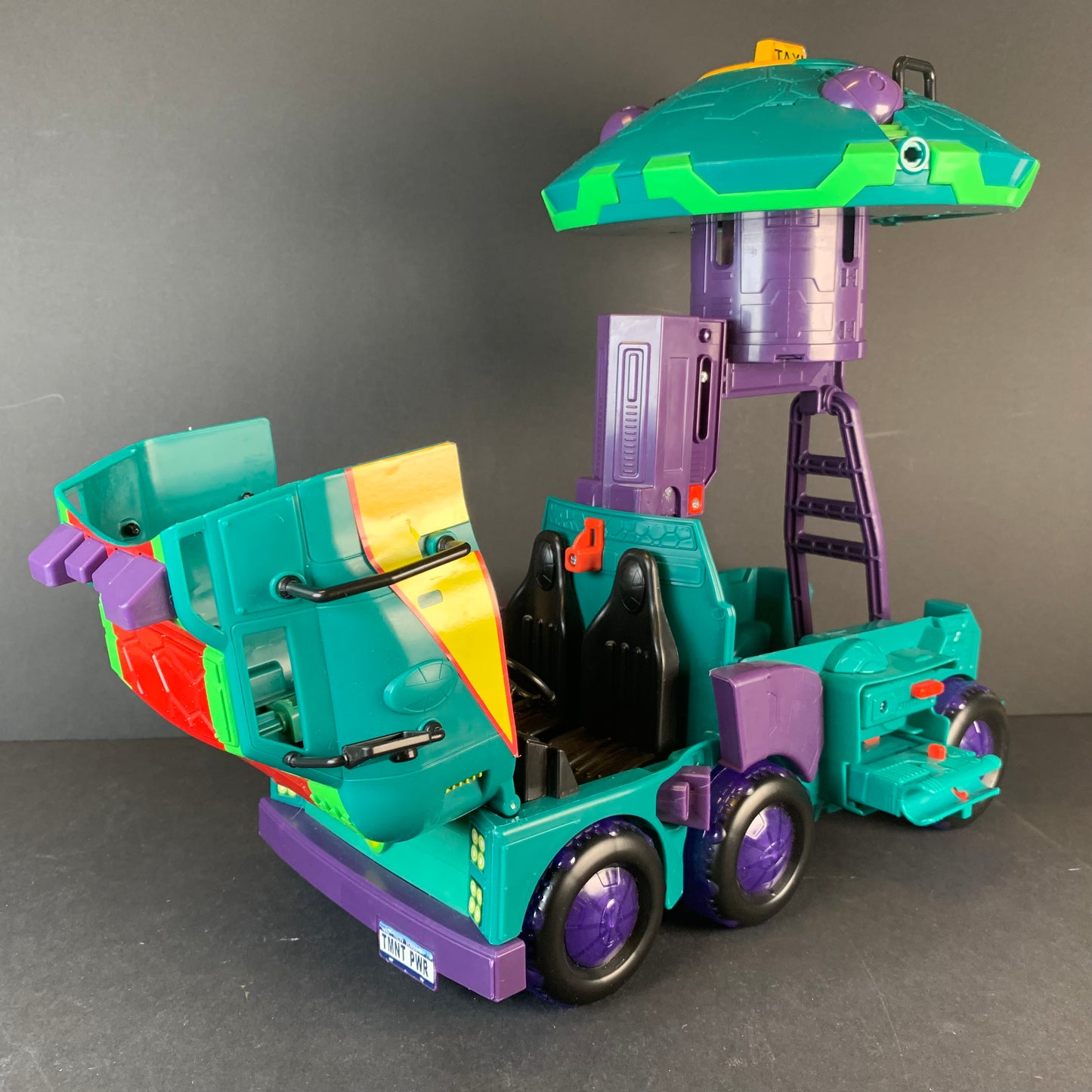 TMNT Turtle Tank & Shell Hog Motor Bikes (Rise Of The Teenage Mutant Ninja Turtles)