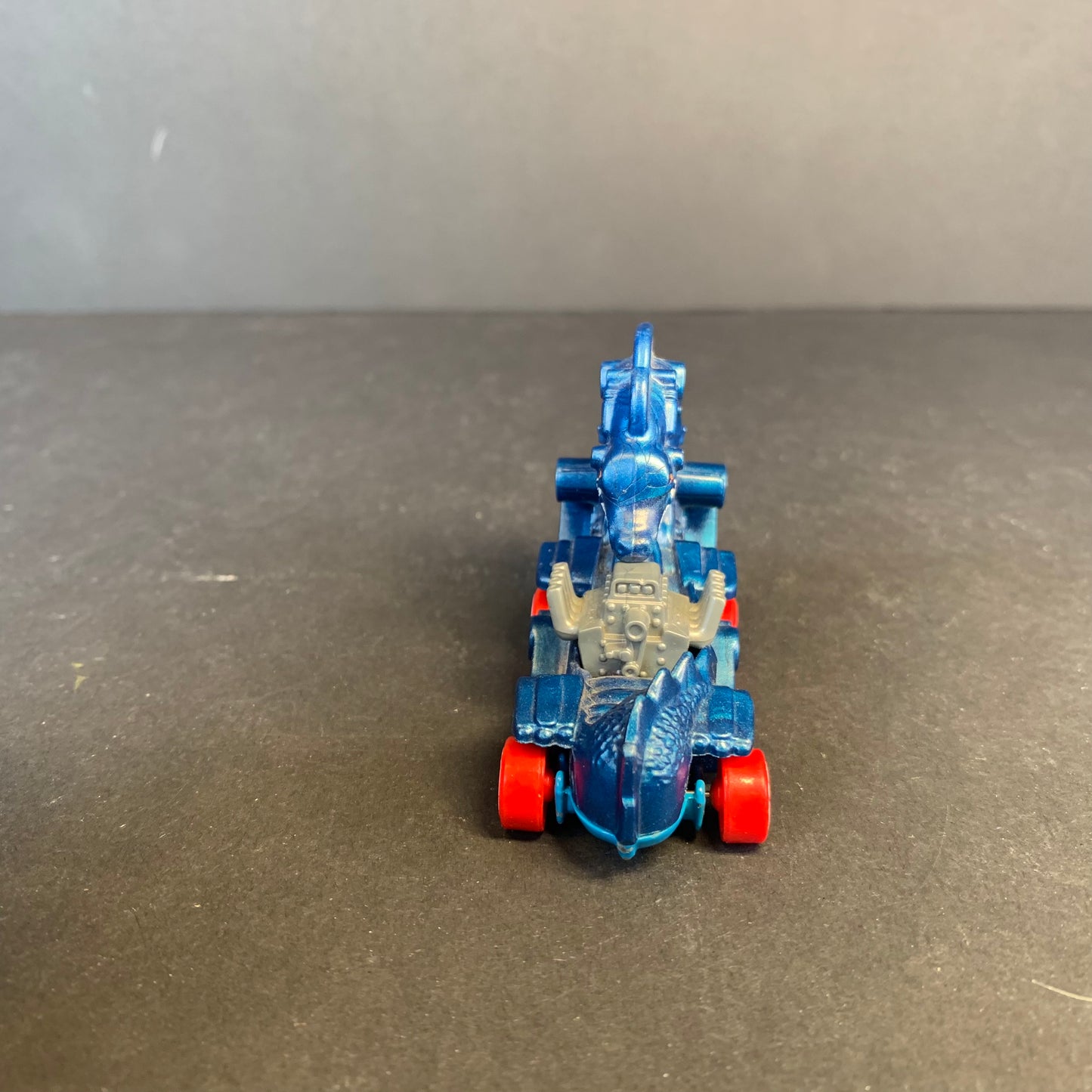 Hot Wheels Blue Dragon w/swivel Head. 1987/2012 Car Rodzilla Mattel