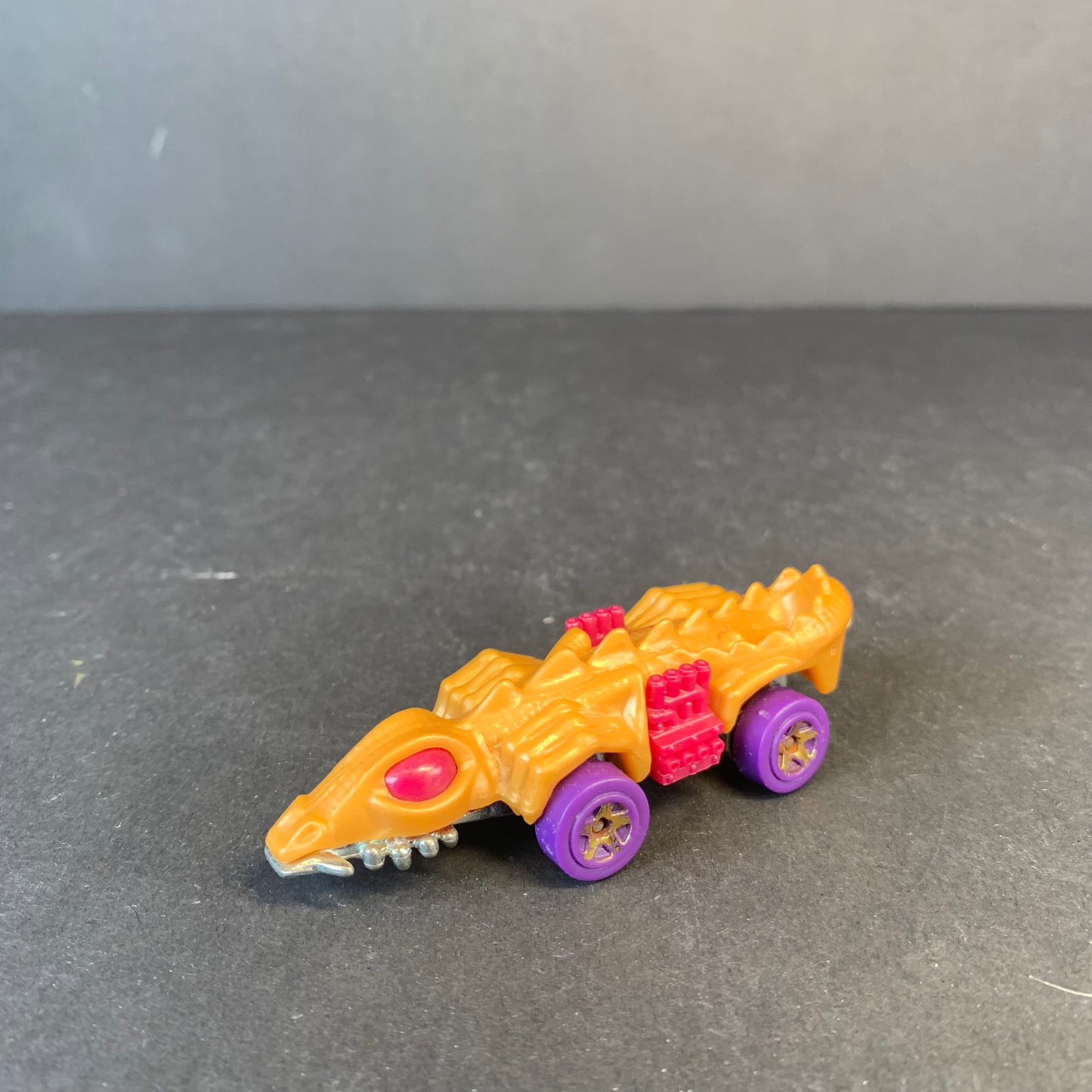 Hot Wheels Dino Riders Fangster Mattel