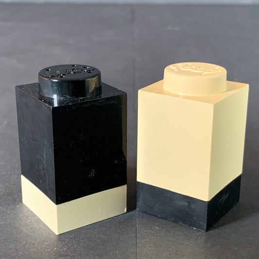 Lego vintage Salt & Pepper