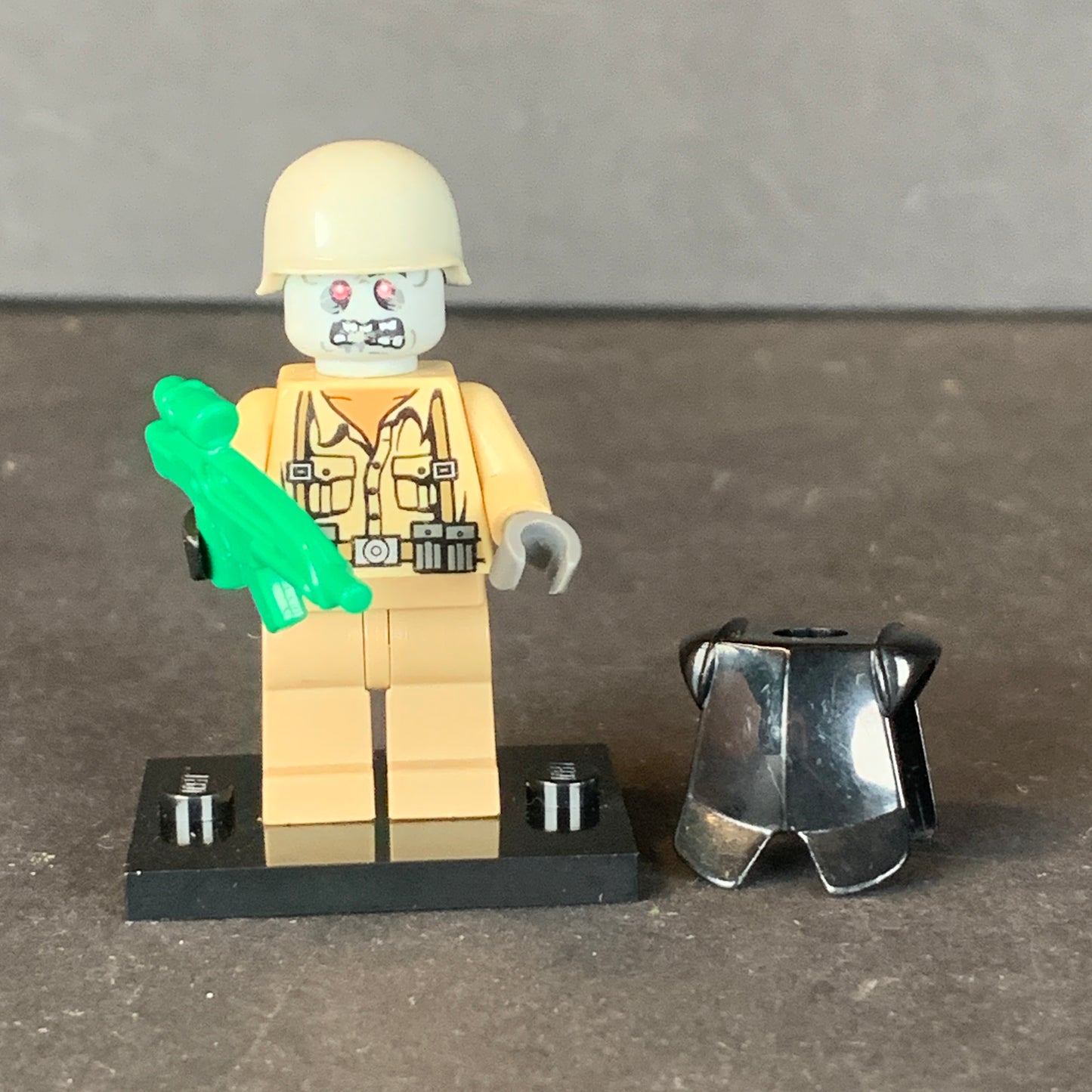 Zombie Soldier Brikkefigur