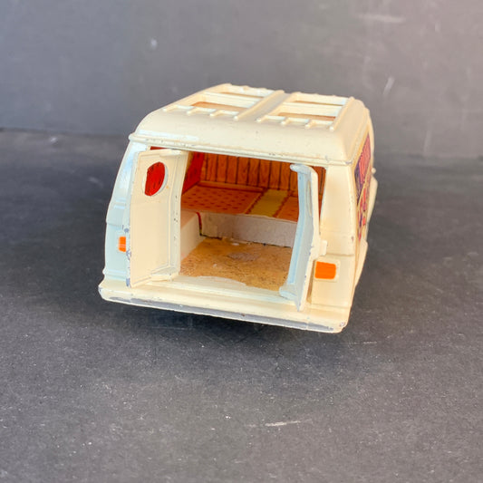 Corgi Toys Chevrolet Van "Vanatic"