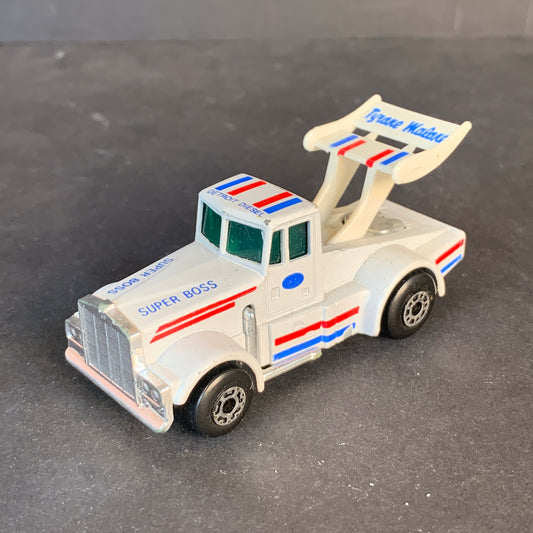 Matchbox Toys 1-75 Series Superfast Kenworth